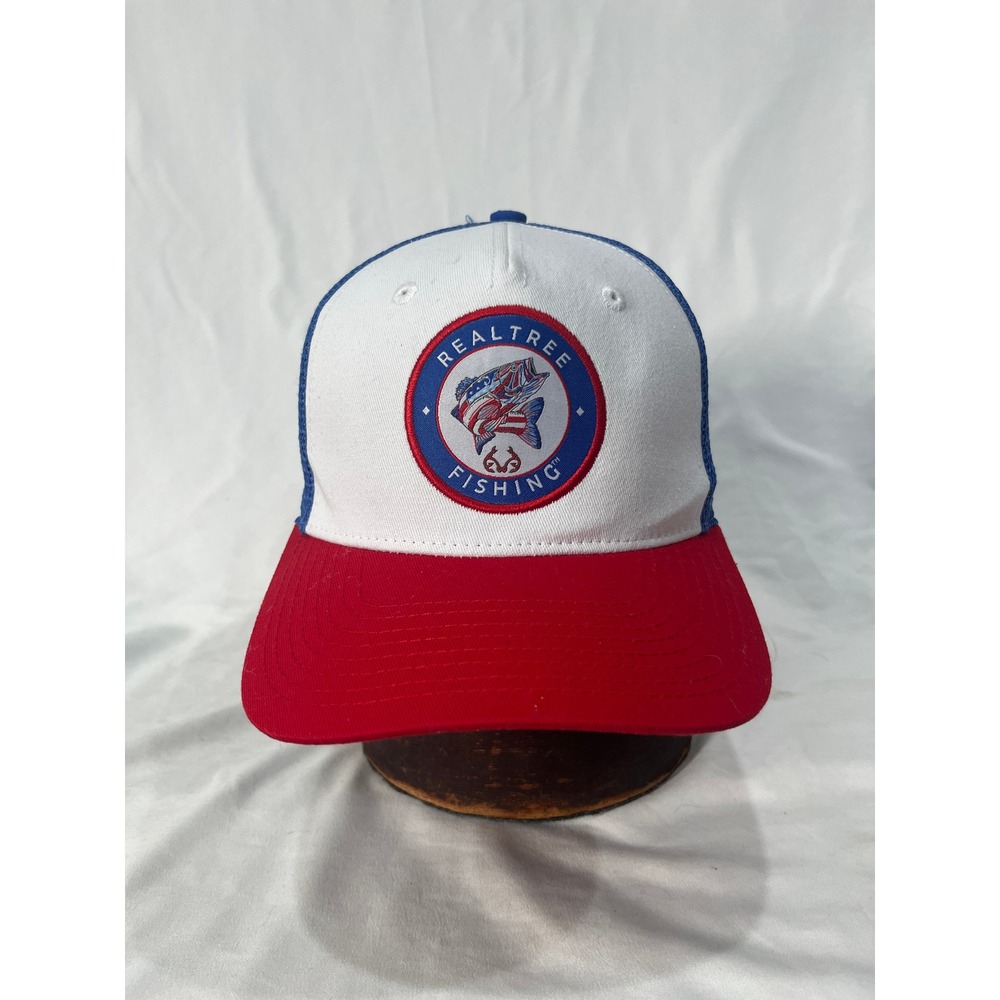 Realtree Fishing Trucker Hat Red White Blue Mesh American Flag Patch Snapback